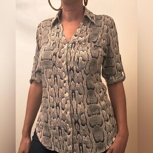 Express The Portofino Shirt Womens Small Leopard Animal Print Roll Tab Sleeve